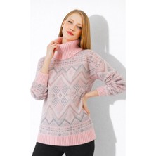 Irmak Kerekli Kadın Kilim Desenli Yumuşak Dokulu Balıkçı Yaka Triko Kazak 7590 Pembe