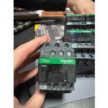 Schneider LC1D09BD 9A 4 Kw 24VDC Bobinli Trifaze Güç Kontaktörü Schneıder Sıfır Kutusuz