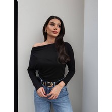 Esra Helvacı Düşük Omuz Uzun Kol Bluz