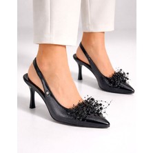 Gökhan Talay Black Beads Esnek Yumuşak Kaymaz Taban (8 Cm) Siyah Rugan Boncuk Detaylı Açık Lastikli Kadın Topuklu Ayakkabı