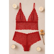 Ang Butik Kadın Kırmızı Dantel Bralet Şort Takımı – Tutkulu ve Çekici Iç Giyim