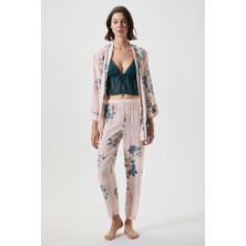 Catherine's Dantel Büstiyerli Üçlü Sabahlık Pijama Takımı