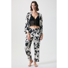 Penye Mood Dantel Büstiyerli Üçlü Sabahlık Pijama Takımı
