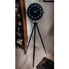 By Nevser Siyah Lüks Sade Tripod Ayaklı Saat