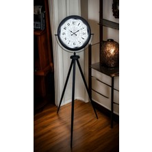 By Nevser Siyah Desenli Şık Tripod Ayaklı Saat