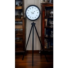 By Nevser Siyah Arap Rakamlı Sıradışı Tasarım Tripod Ayaklı Saat