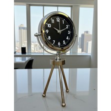 By Nevser Silver Classic Tasarım Üç Ayaklı Metal Masa Saati