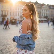 Bucuks Bağlamalı Dalgalı At Kuyruğu / Kahve / Bal Köpüğü Ombre ve Platin Işıltılı