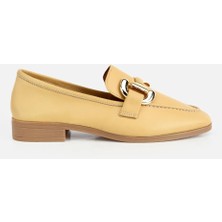 Hotiç Kadın Deri Sarı Toka Detaylı Klasik Loafer