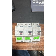 Siemens 2X25 Amper 300MA Yangın Korumalı Monofaze Kaçak Akım Rolesi  Sıfır Kutusuz