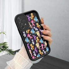 Ucuc Samsung Galaxy A72 Uyumlu Siyah Silikon Kılıf Darbeye Dayanıklı Kamera Korumalı