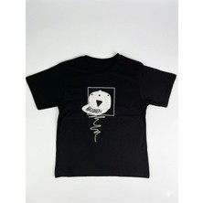 İncili Erkek Çocuk Siyah Şapka Baskılı Tişört - Grafik Desenli Pamuklu Kısa Kollu T-Shirt