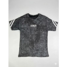 İncili Erkek Çocuk Vintage Görünümlü Antrasit T-Shirt - Retro Şerit Detaylı Grafik Baskılı Üst