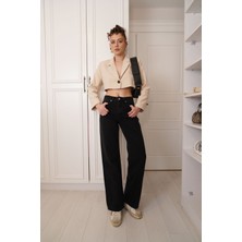 Bej Düğmeli Crop Ceket