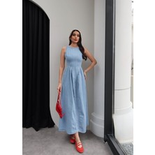 Esra Helvacı Sırtı Açık Pileli Denim Elbise