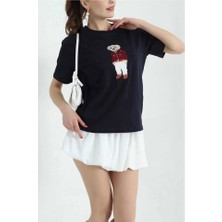 Polen Nakış Detaylı Ayıcık Figürlü Oversize Kadın Tişört