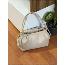 Kadın Düğüm Detaylı Orta Boy Suni Deri Fermuarlı Omuz ÇANTASI(EN30 Boy 20)