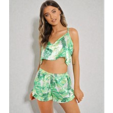 New Dreams Rahat ve Şık Askılı Üst ve Mini Şort Takım YazlıkRahat Ev Giyim / Pijama Seti Saten
