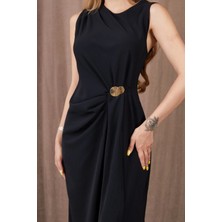 Colezium Kadın Kalın Askılı Yırtmaçlı Linda Kumaş Elbise