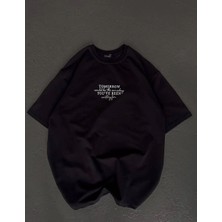 Lushiowear Kadın Baskılı T-Shirt Kısa Kol Bisiklet Yaka Oversize Rahat Kalıp Günlük Tişört   - Siyah