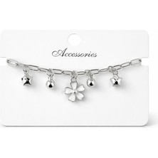 Laria Kadın Gümüş Renk Sallantılı Papatya ve Yıldızlı Bileklik - Ayarlanabilir Zincir