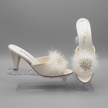 Ceyyiz Tulips Ekru Kaz Tüyü Kadın Terlik