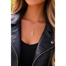 Her Yaş Güzel Yaprak Detaylı Zirkon Taşlı Gold Çelik Kolye