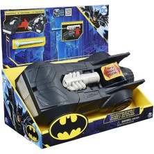 037676 Dc Comics Tech Defender Batmobil -Spinmaster
