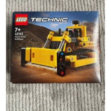 LEGO Technic Heavy-Duty Bulldozer