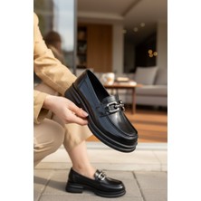 Enoch Noch Kadın Antik Gümüş Köprü Tokalı Pürüzsüz Deri Dokulu Comfort Loafer