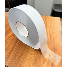 Şahin Bant Market Şeffaf Bant - Havuz, Banyo Küvet, Ev - Ofis, Merdiven Kullanımlı Kaydırmaz Kaymaz Şeffaf Bant Ölçü: (50MM x 25MT)