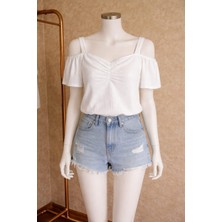 Aleksandrit Butik V Yaka Beyaz Askılı Bluz