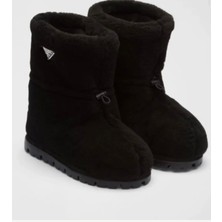 Prada Sport Kürklü Metal Logolu Kadın Bot