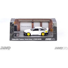 Inno 1/64 Toyota Corolla Trueno AE86 "pandem / Rocket Bunny" White