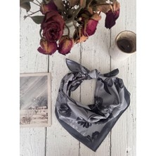 Trend Dokunuş Kadın Gri Yaprak Desenli Çiçek Motifli Fular