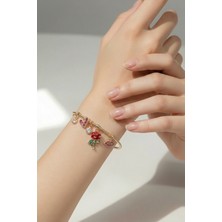 Lykos Gül Charmlı Gold Renk Pirinç Kadın Bileklik