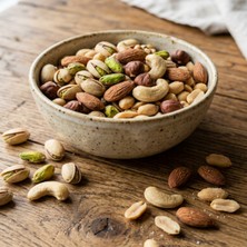 Karga Kuruyemiş ve Bitkisel Ürünler Karışık Kuruyemiş Extra Lüx 1000G (1kg)