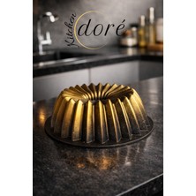 kitchendore Yıldız Tasarım Kek Kalıbı Royal Gold Kalın Döküm Üç Katmanlı Kaplama 575 Gram