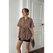 Gacha Bel Büzgü Detaylı Poplin Gömlek - Kahverengi