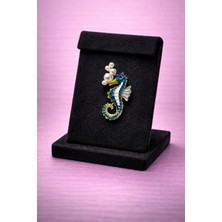 Mdm Style Denizatı Figürlü Inci Detaylı Broş