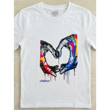 Unisex Sanatsal Grafiti Tasarımlı Beyaz Tişört-Pamuklu Rahat Kesim