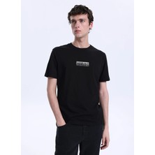 Mustang Bisiklet Yaka Baskılı Siyah Erkek T-Shirt M6SM-TST1598