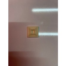 Kuzey Yapışkanlı Kroşe 29X29MM  50 Adet