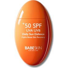 Hassas Ciltler Için Yüksek Koruma Ve Nemlendirici Etkili Güneş Kremi Spf 50 , 50 Ml