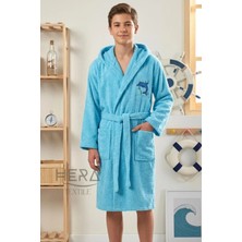Hera Textile Çocuk Bornozu Pamuklu Kapüşonlu Turkuaz 13-18 Yaş Unisex-Kız-Erkek Kemerli Yunus Nakışlı Genç Bornoz