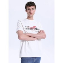 Mustang Bisiklet Yaka Baskılı Ekru Erkek T-Shirt M6SM-TST1605