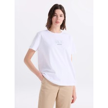 Discovery Expedition D6SL-TST3588 Beyaz Bisiklet Yaka Relaxed Düz Kadın T-Shirt