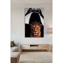 BG Design Asalet ve Güç Temalı Modern Taçlı Dişi Aslan Dekoratif Cam Tablo