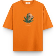 Overoz Teddy Bear Stay High Baskılı Yarı Oversize Unisex T-Shirt 1069