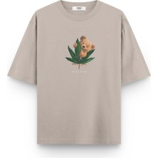 Overoz Teddy Bear Stay High Baskılı Yarı Oversize Unisex T-Shirt 1069